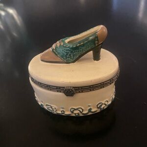 Small Shoe Trinket Box, pill box, ring box